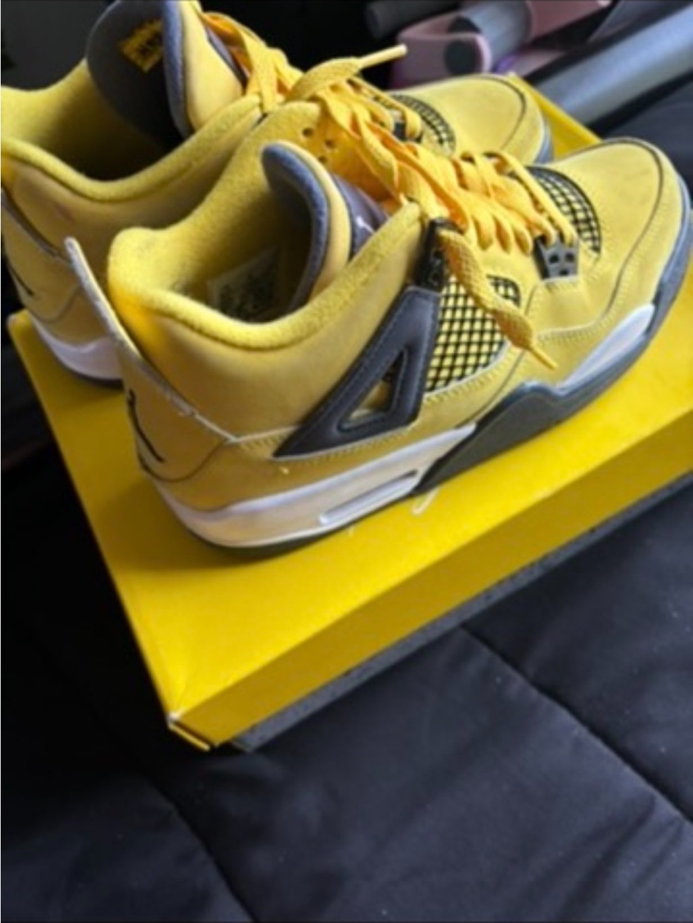 Jordan 4 Yellow and Gray Retro